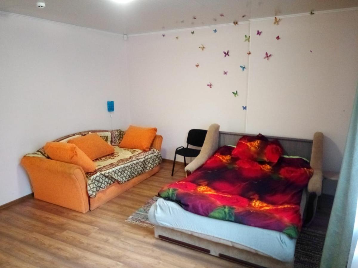 Viestura Apartamenti ダウガフピルス エクステリア 写真