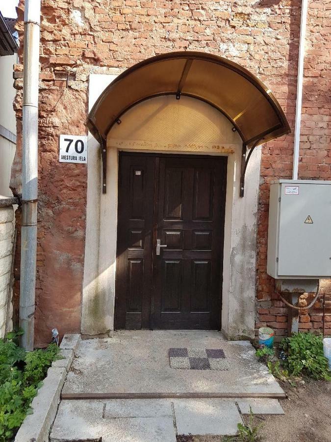 Viestura Apartamenti ダウガフピルス エクステリア 写真