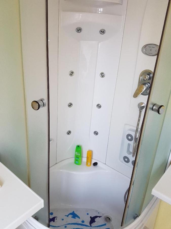 Viestura Apartamenti ダウガフピルス エクステリア 写真